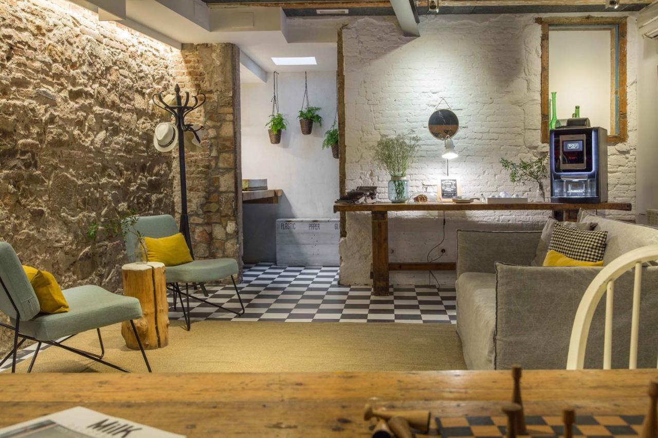 ברצלונה Eco Boutique Hostal Grau מראה חיצוני תמונה